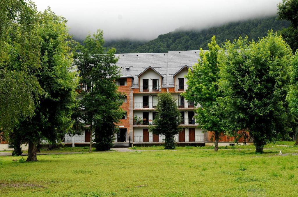 Residence Les Jardins De Ramel By Popinns Bagnères-de-Luchon Szoba fotó